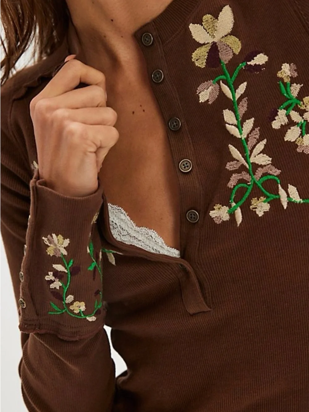 Free people FLEUR EMBROIDERED CUFF. NWOT. Brown