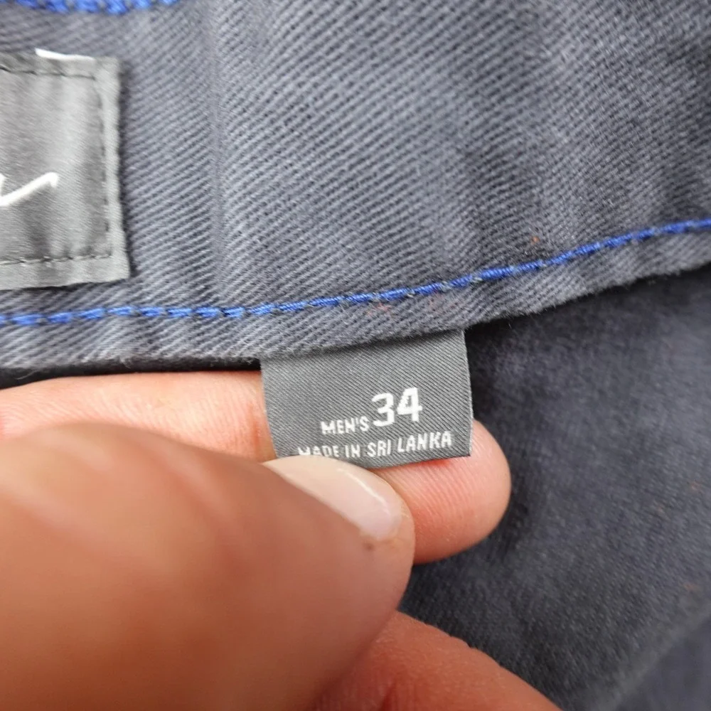 Eddie Bauer as questions chino