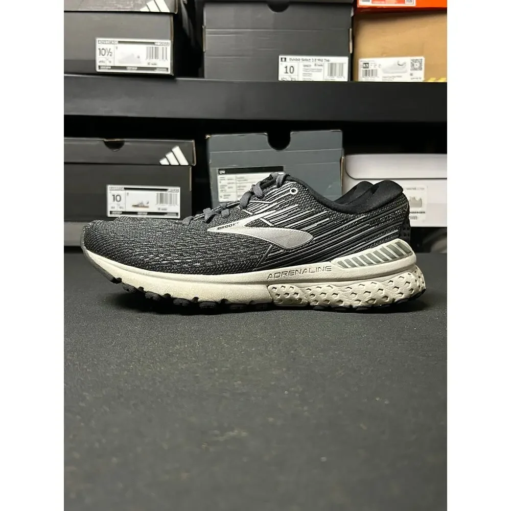 Brooks women’s adrenaline