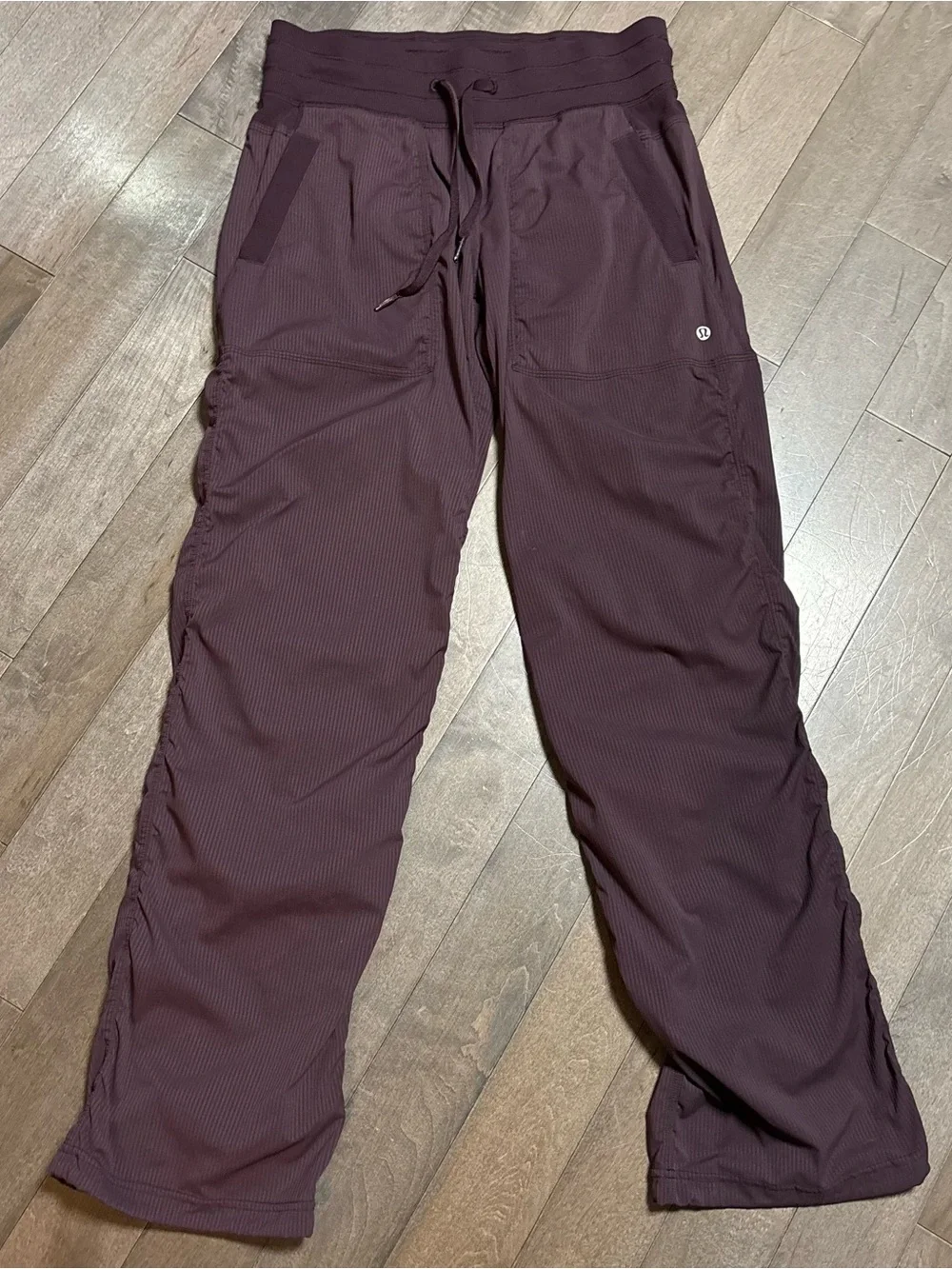 lululemon athletica excellent pre