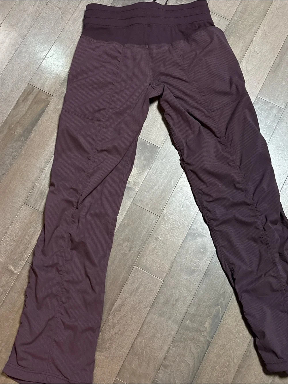 lululemon athletica excellent pre