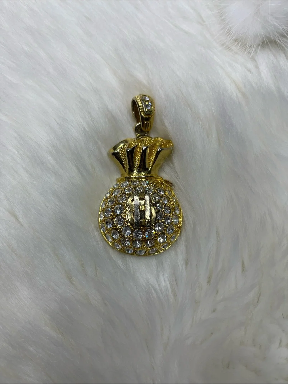 N/A gold tone