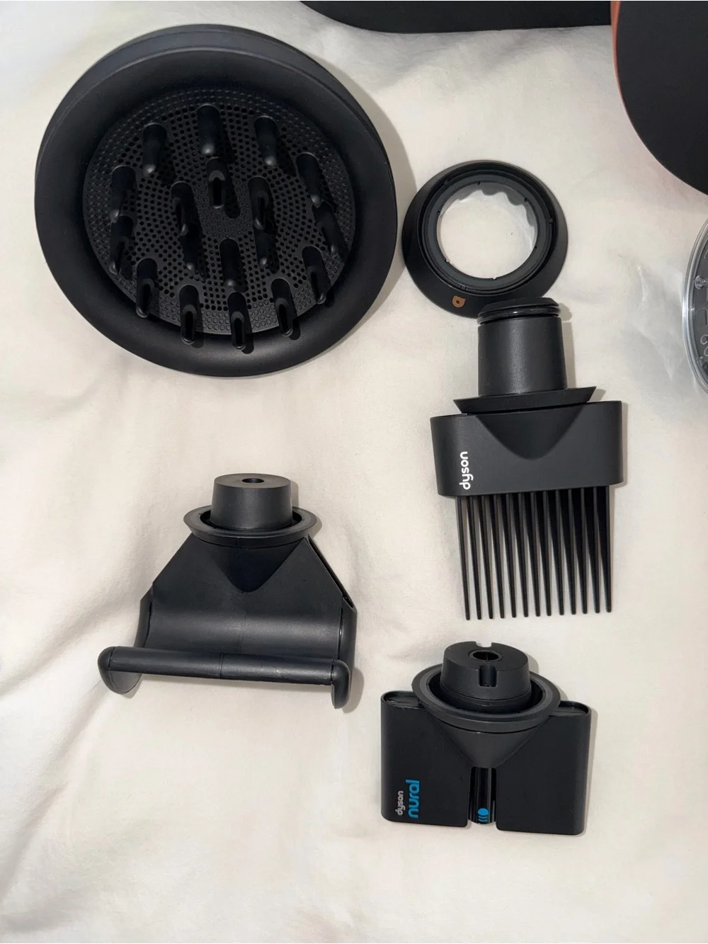Dyson supersonic nural