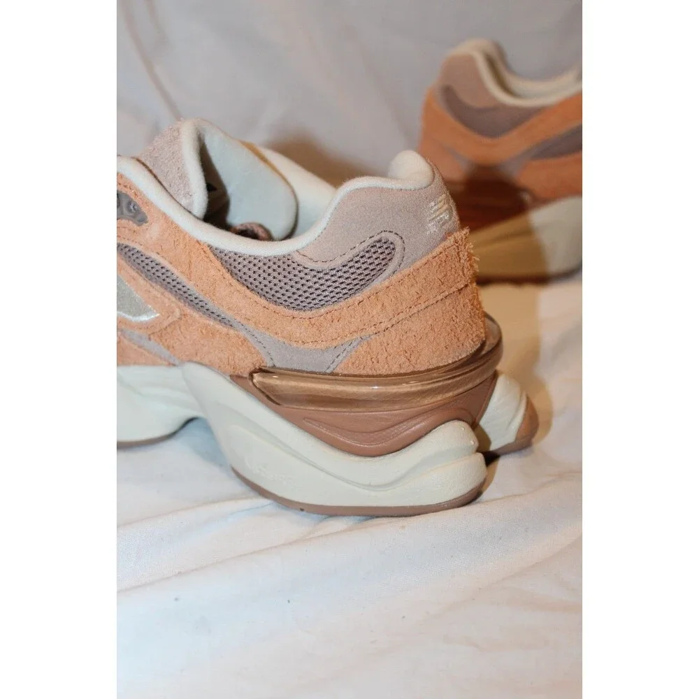 New Balance features dual