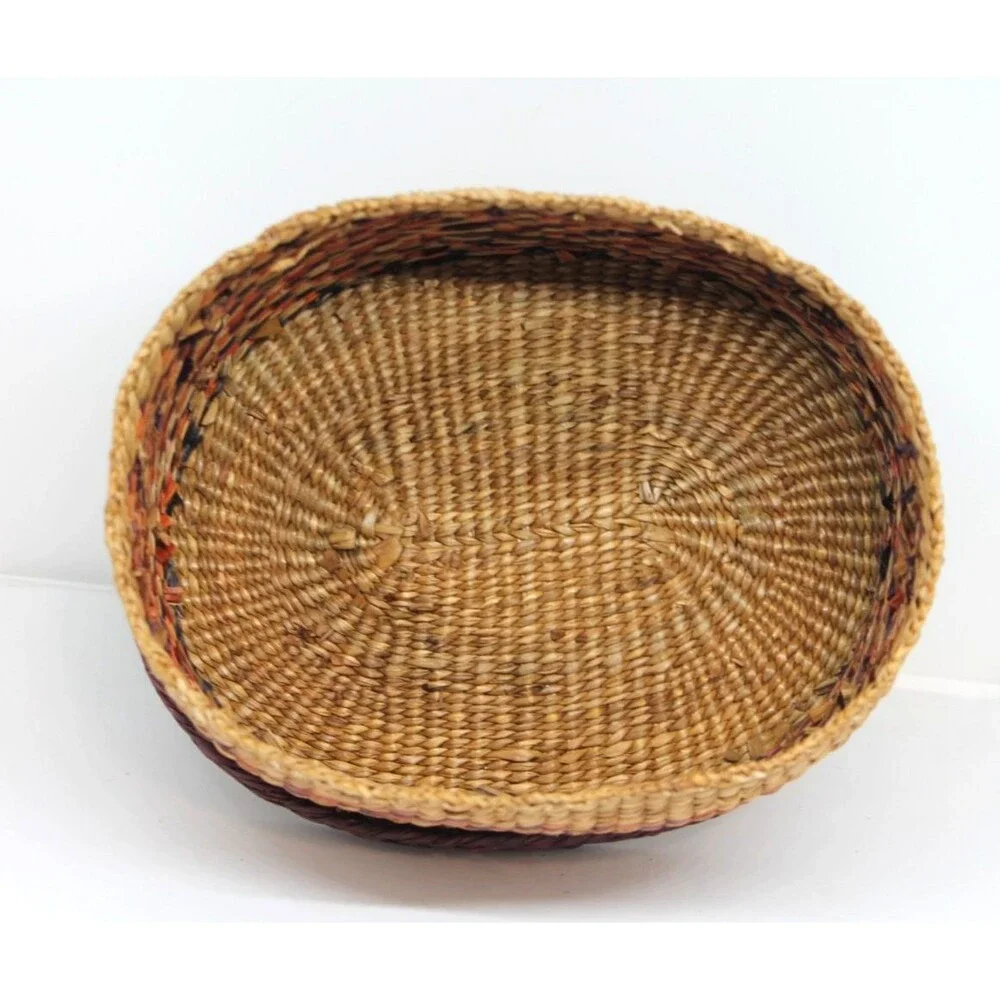 Sweetgrass Handmade Basket Small oval w/lid, 7.5