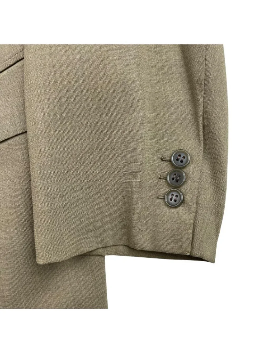 Brioni men nomentano