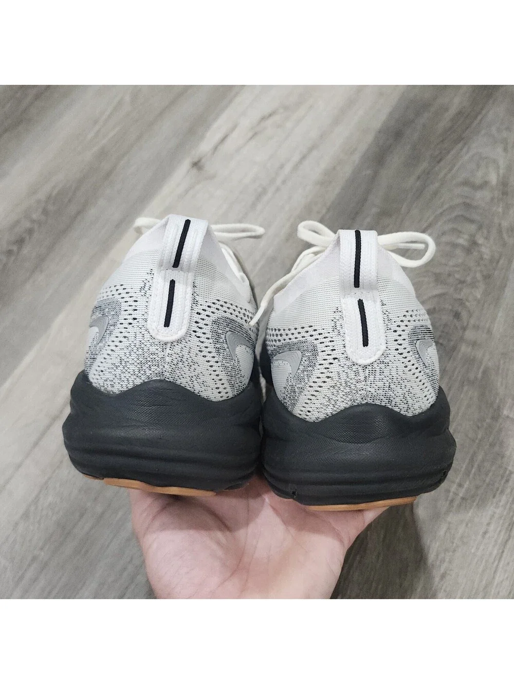 Brooks glycerin 22