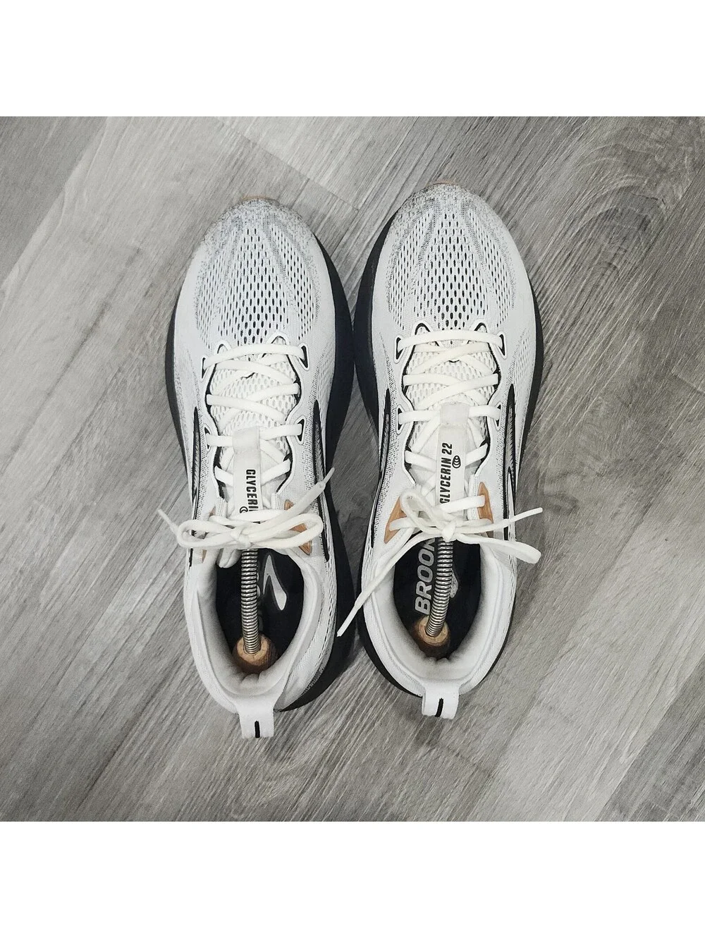 Brooks glycerin 22