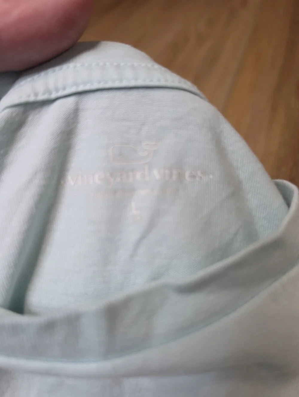 Vineyard Vines whale classic