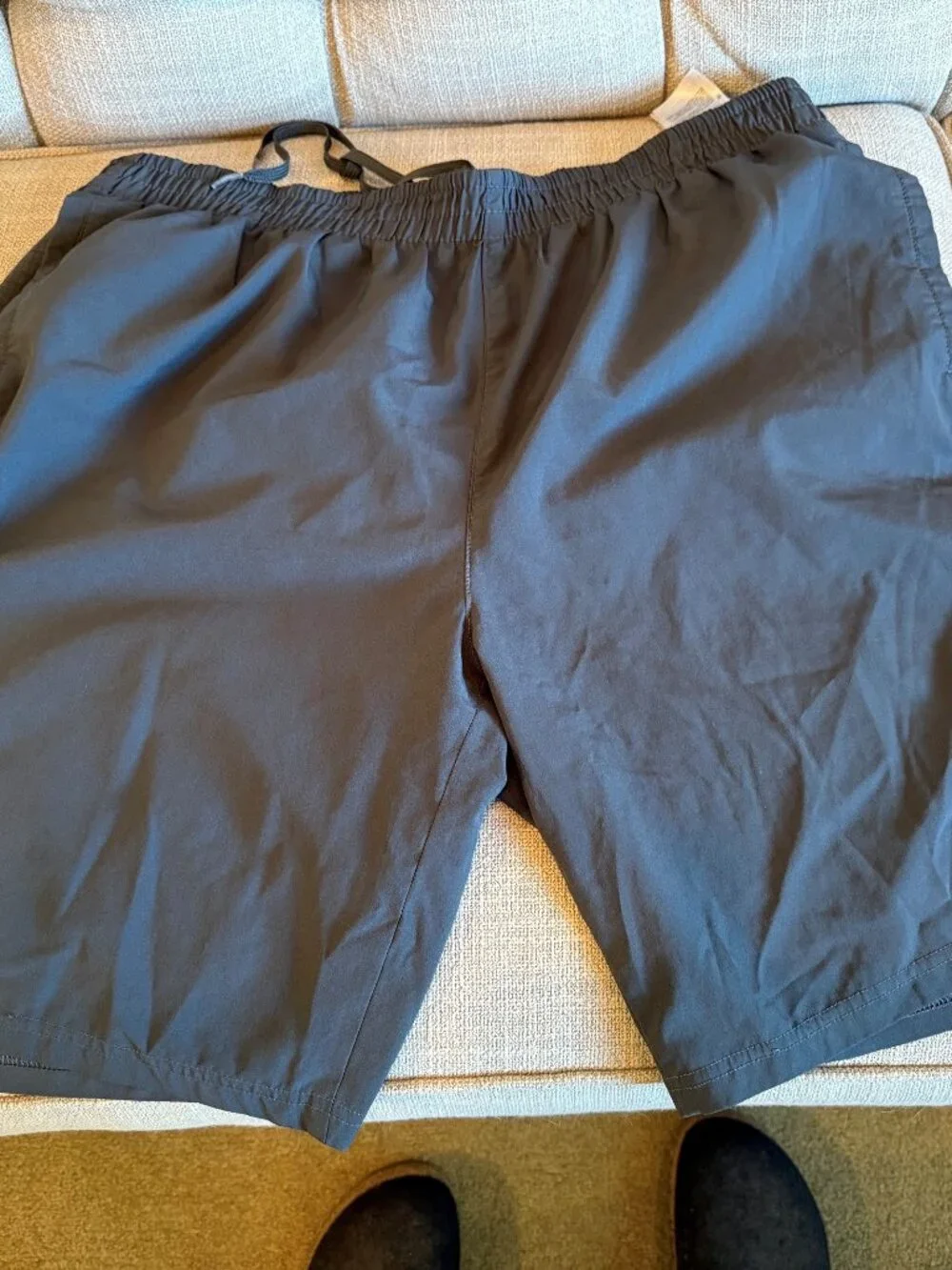 Men's Adidas Own The Run Running Shorts - Size XL - Gray