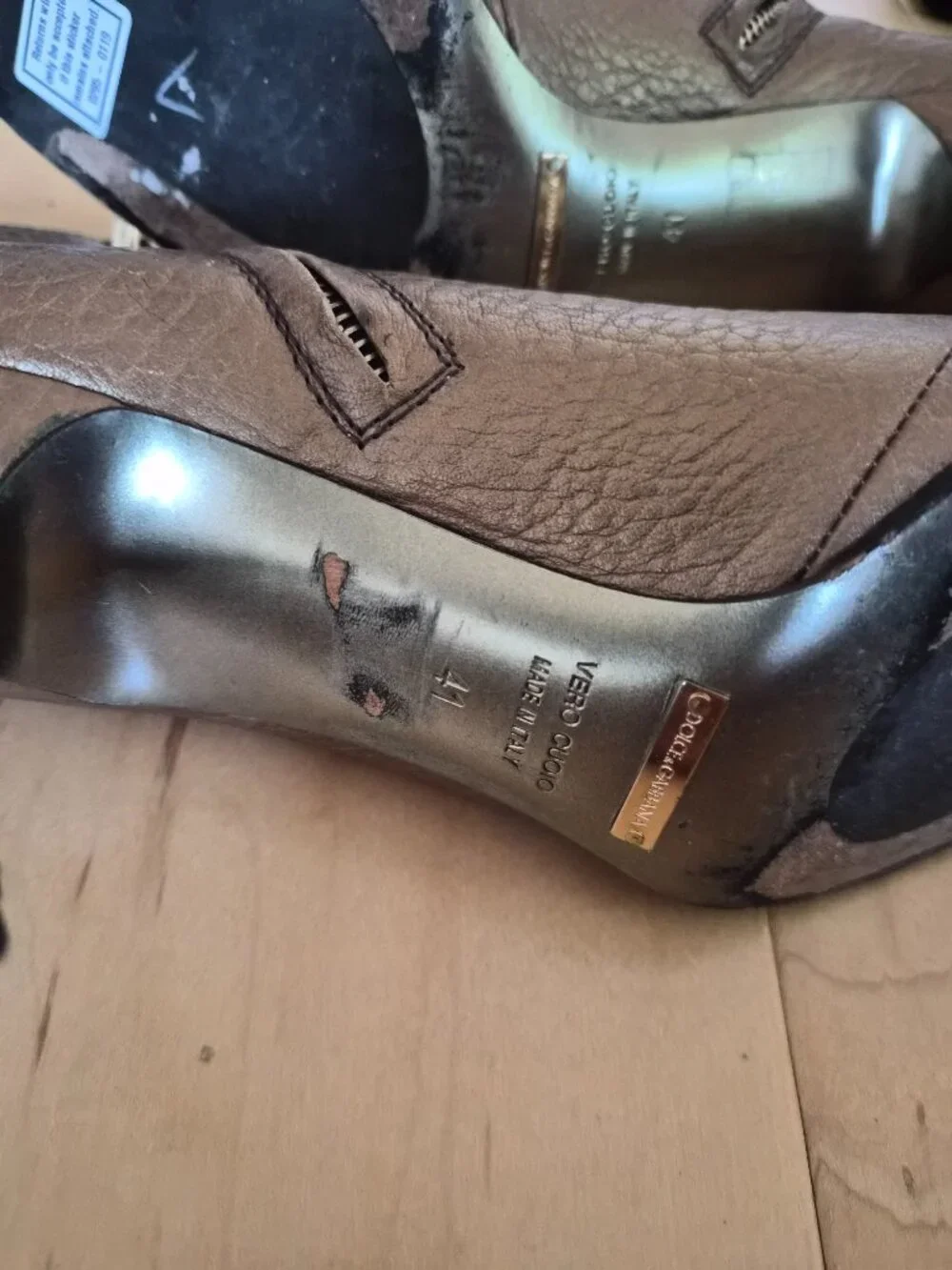 Dolce & Gabbana bronze footwear pointed