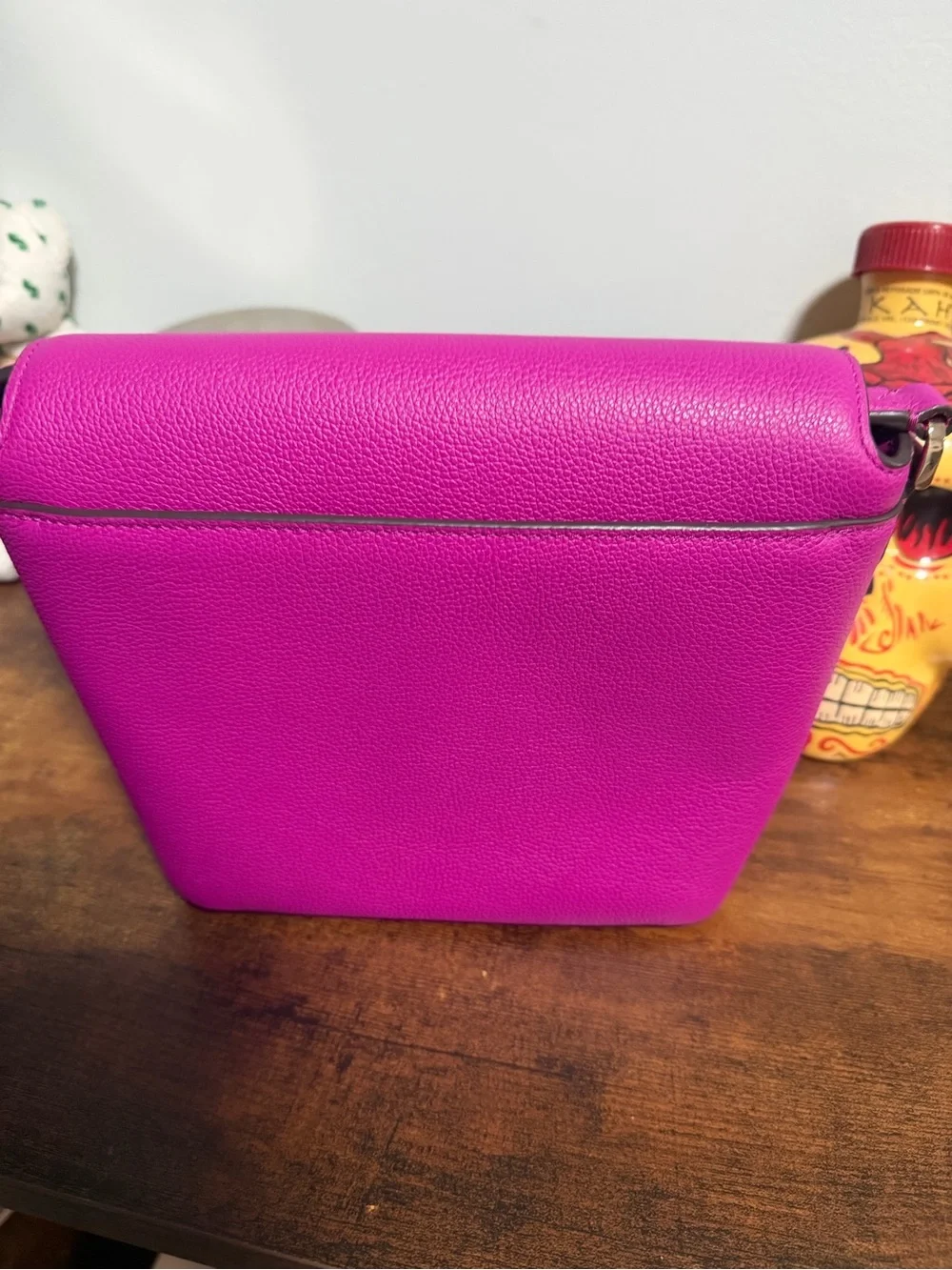 kate spade pocket sleek hands