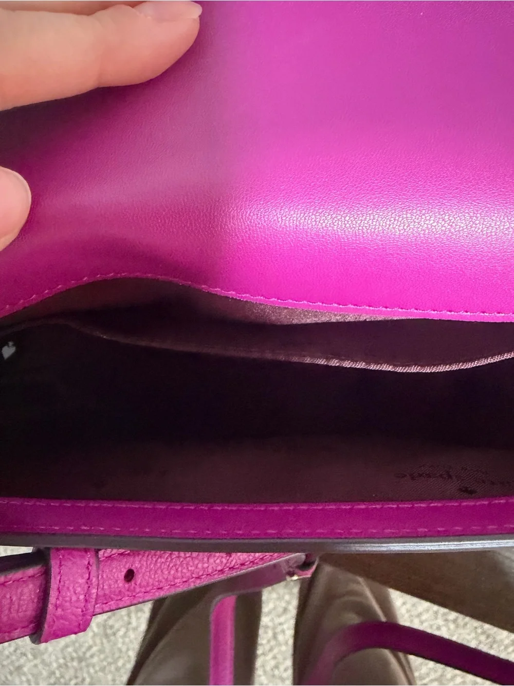 kate spade adjustable pocket slip