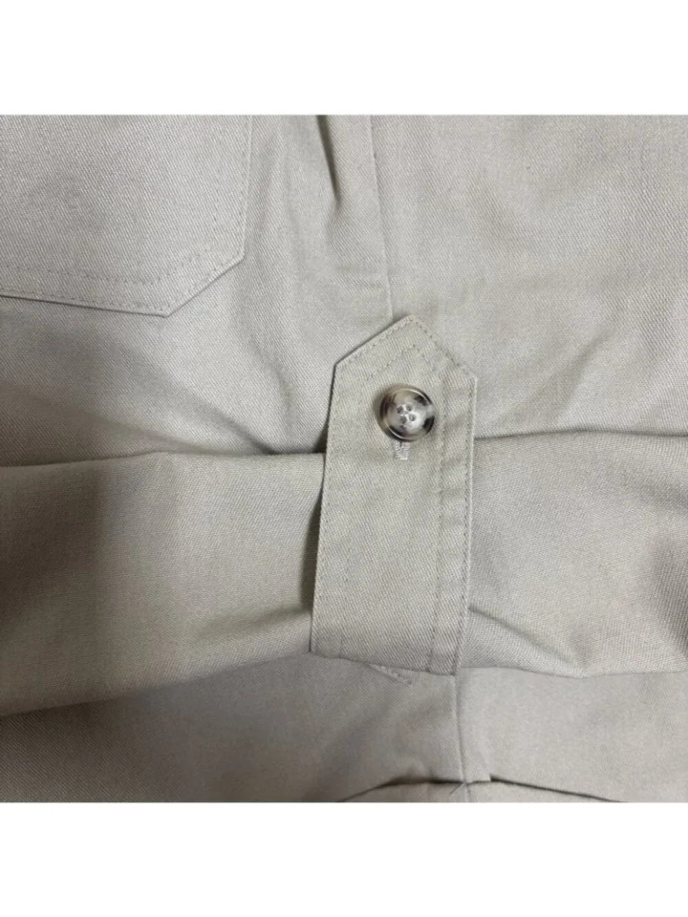Vintage Tilley Endurables Shorts Mens 38 Beige Pleated Safari Made in Canada