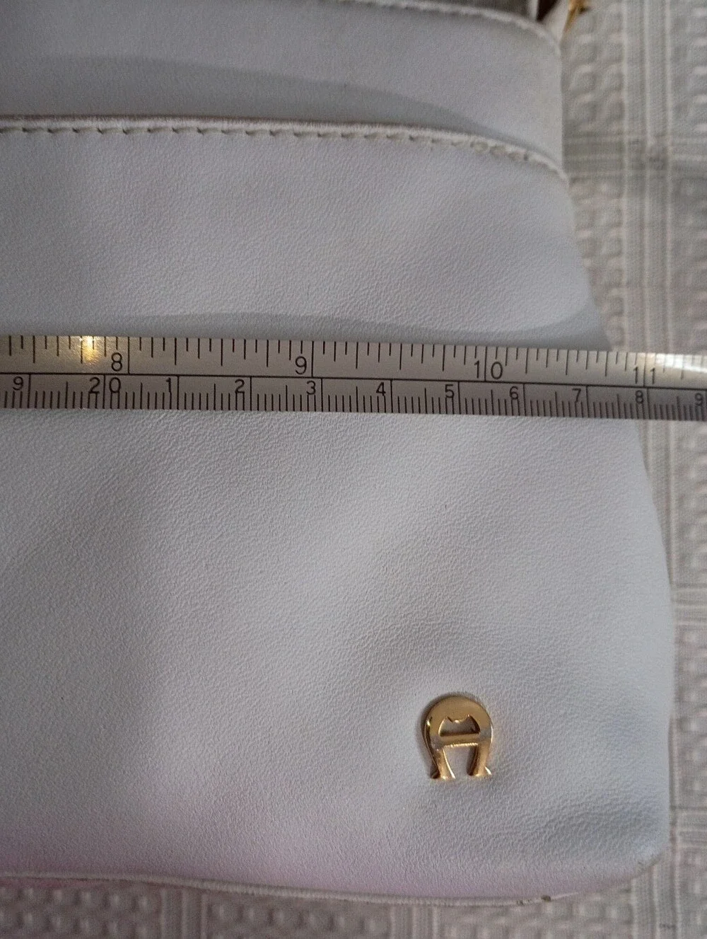 Vintage Etienne Aigner White Leather Crossbody with Gold-Tone Hardware