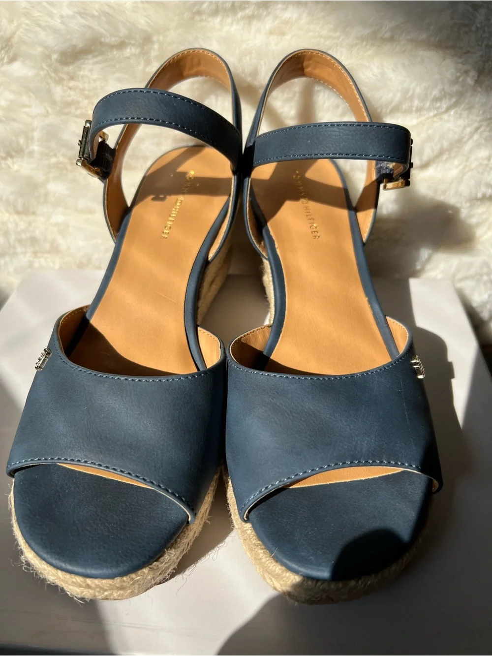 Tommy Hilfiger navy leather