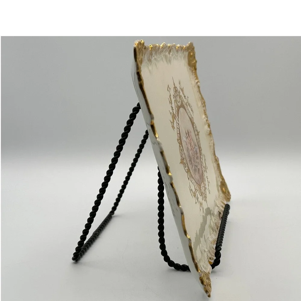 AKCD Limoges details slight
