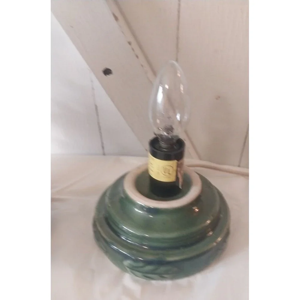 Vintage 1970’s Ceramic Flocked Christmas Tree & Holly Base & It Lights Up 11.5