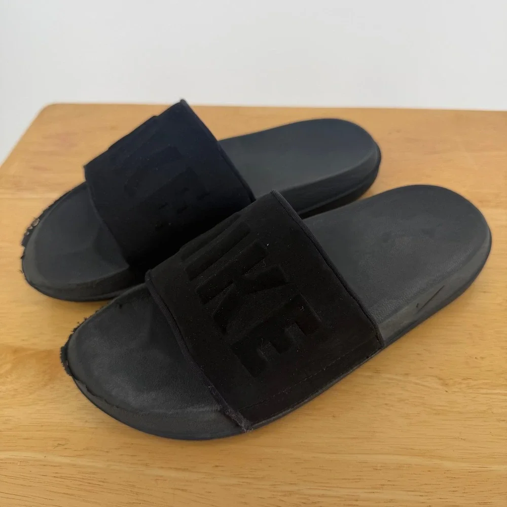 Nike Offcourt Slide Men 8 Black Sandals Sporty Casual Gorpcore Comfort Slip On