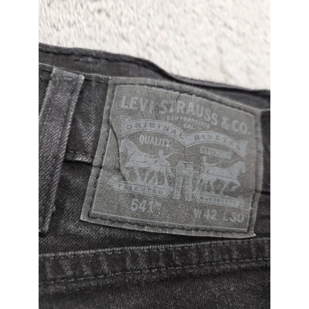 Levi's  541 Athletic Fit  Jean Sz 42 x 30 Black Black Stiker