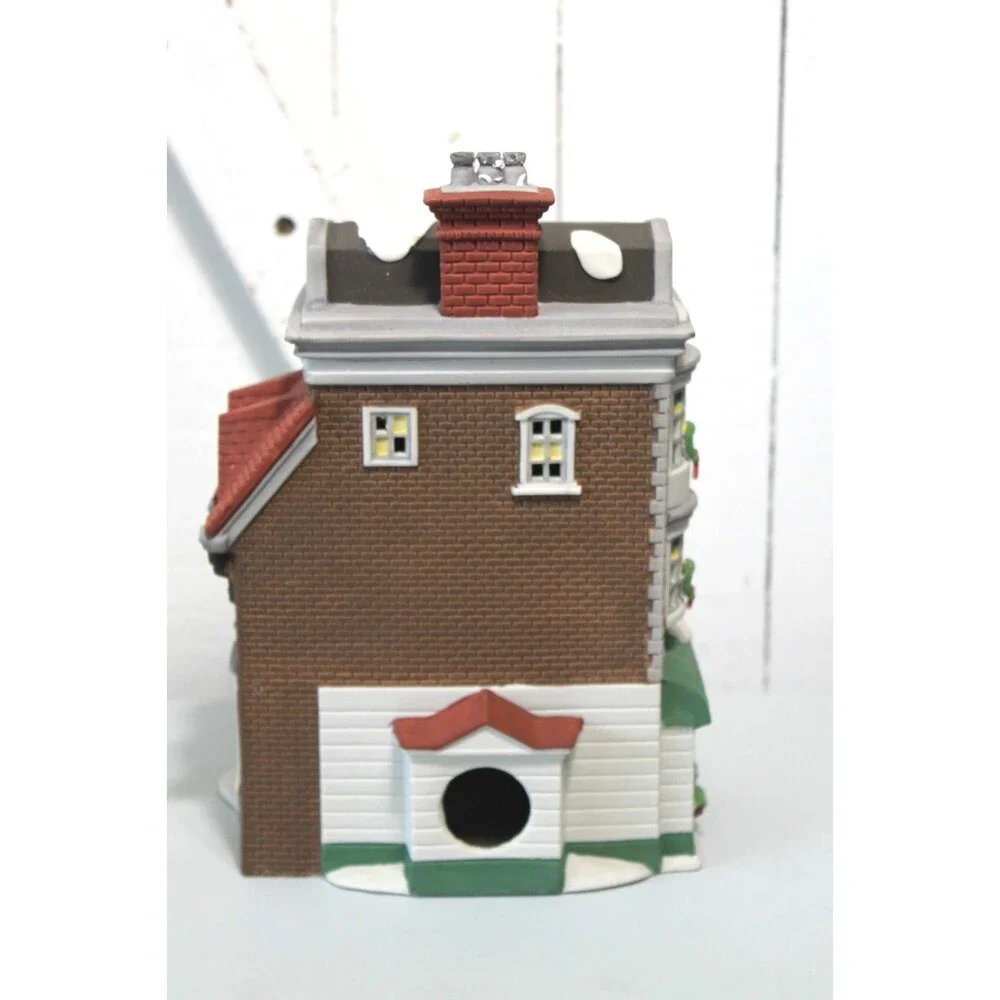 Department 56 any crown good