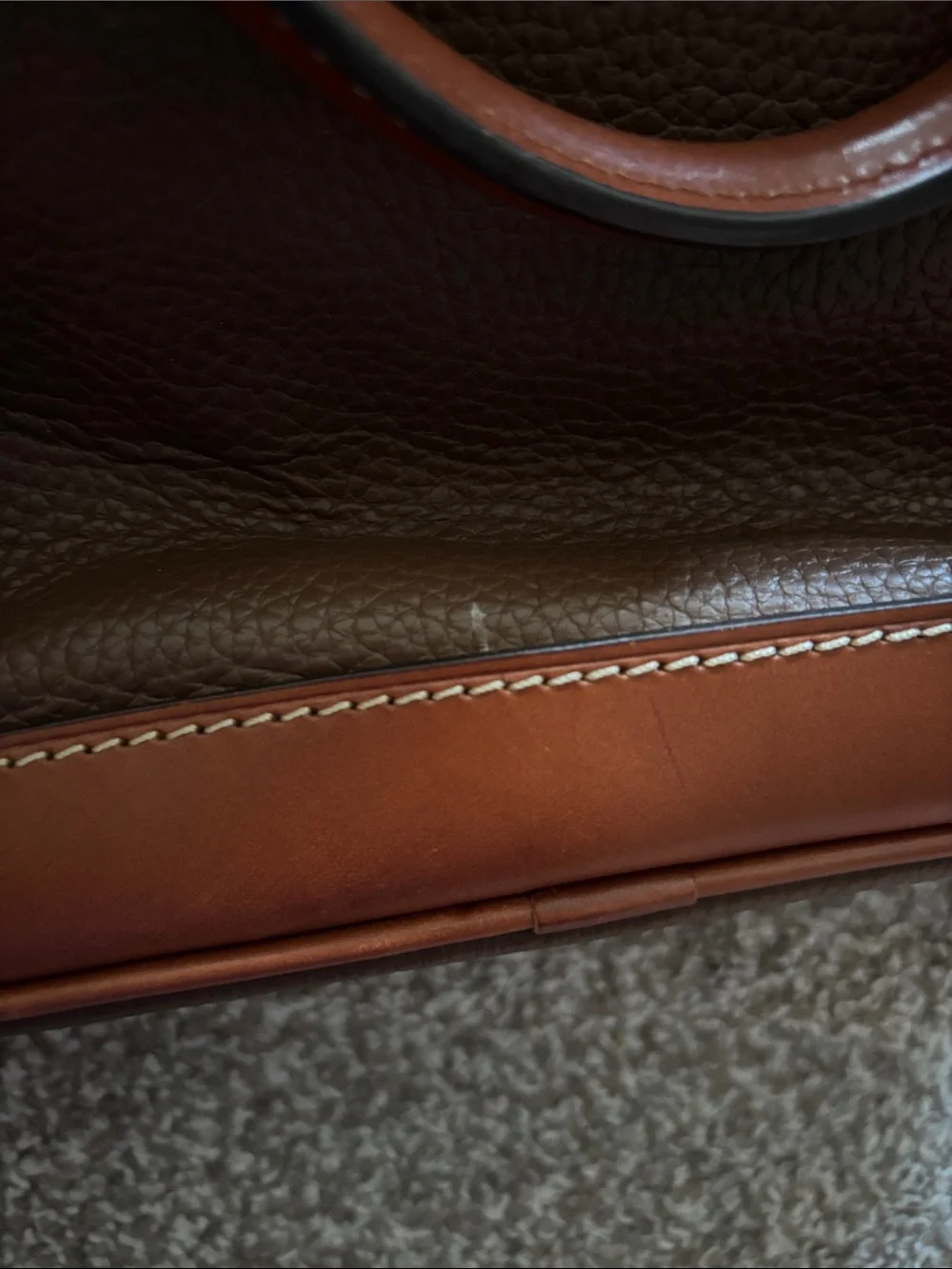 Dooney & Bourke classic pebbled