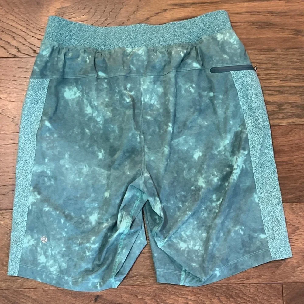 lululemon athletica sweat wicking