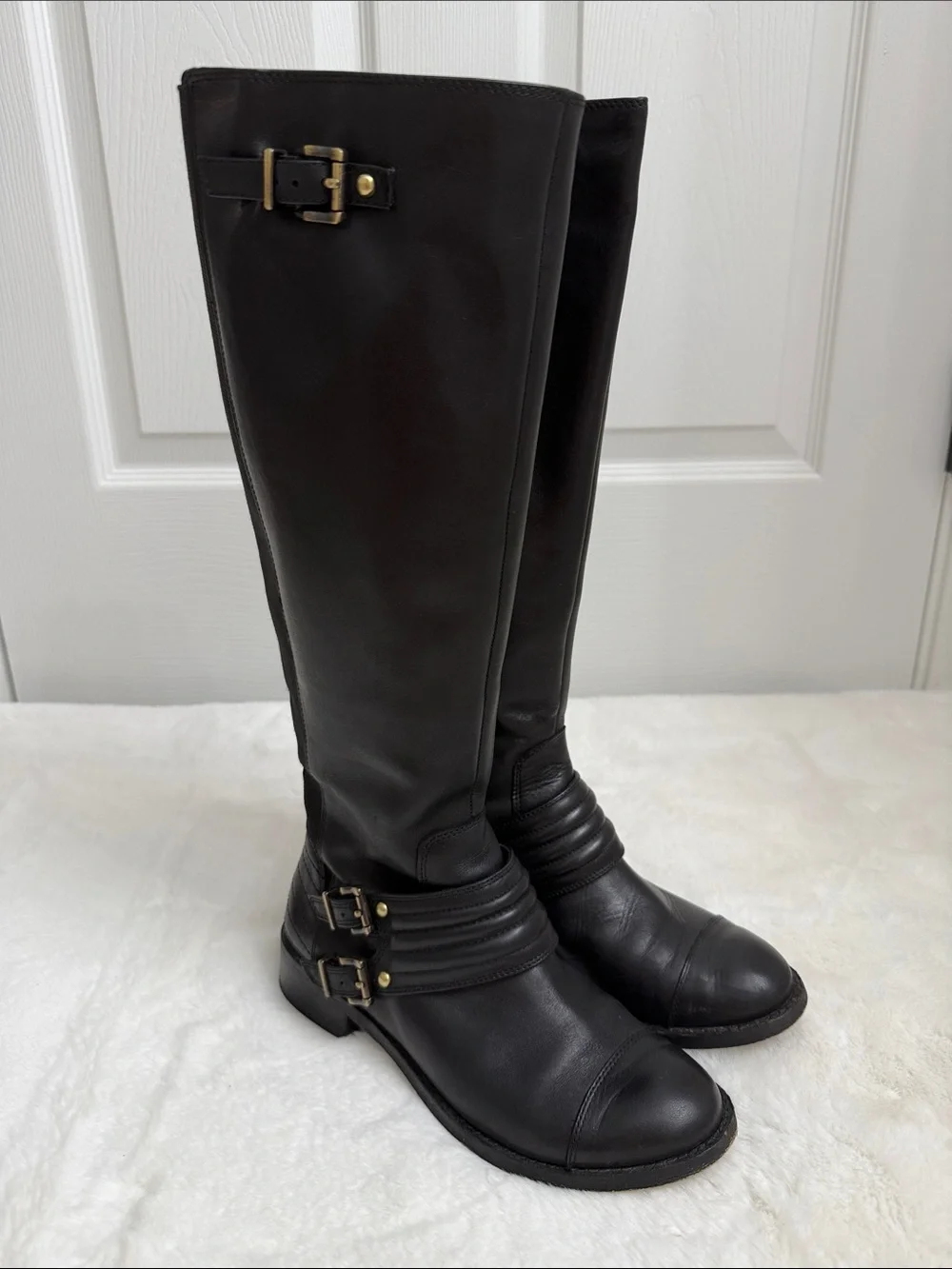 Jessica Simpson calf silky shaft