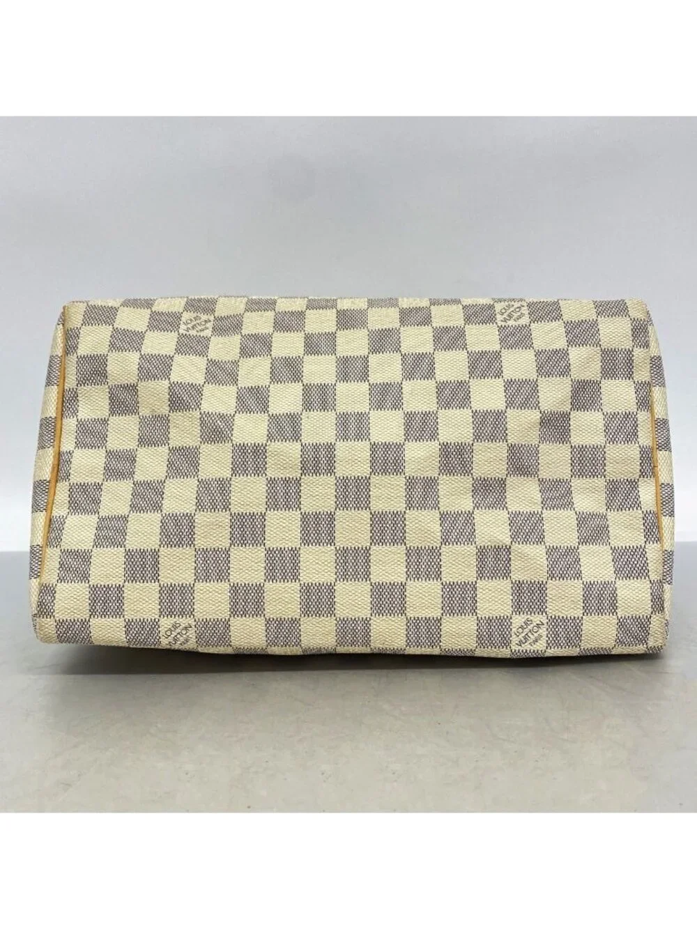 Louis Vuitton 30 zipper