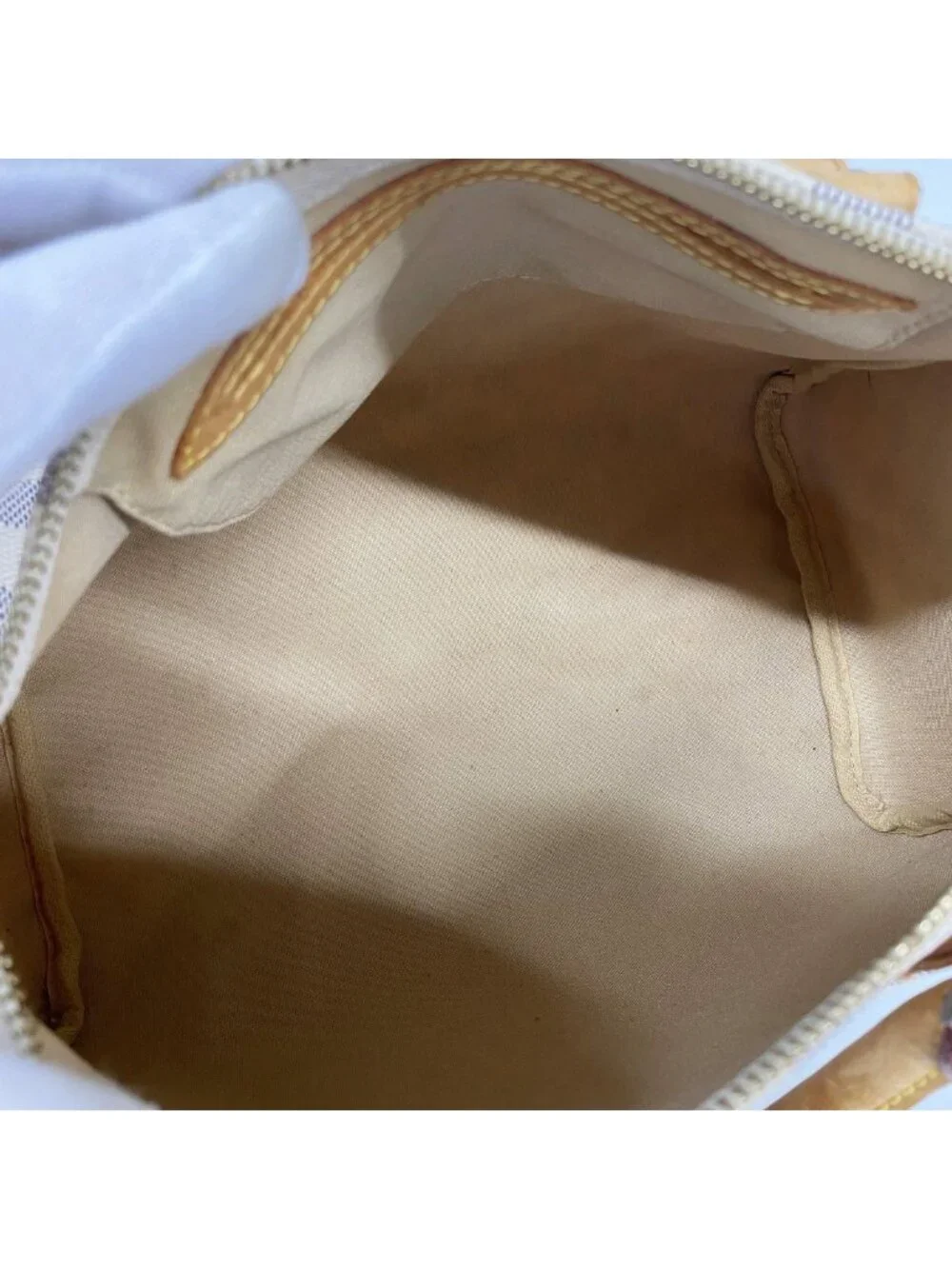 Louis Vuitton serial good silhouette