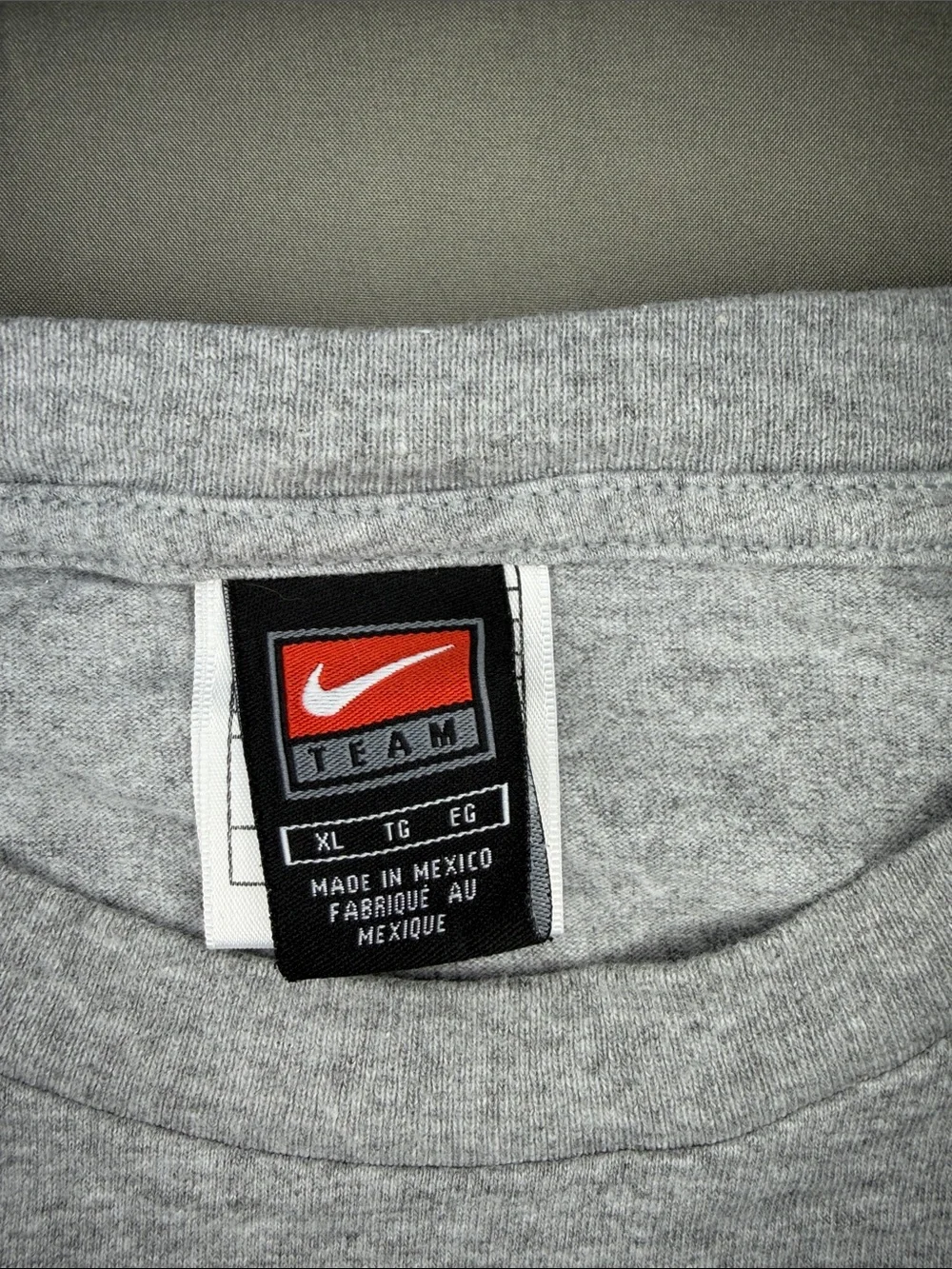 Nike short sleeve