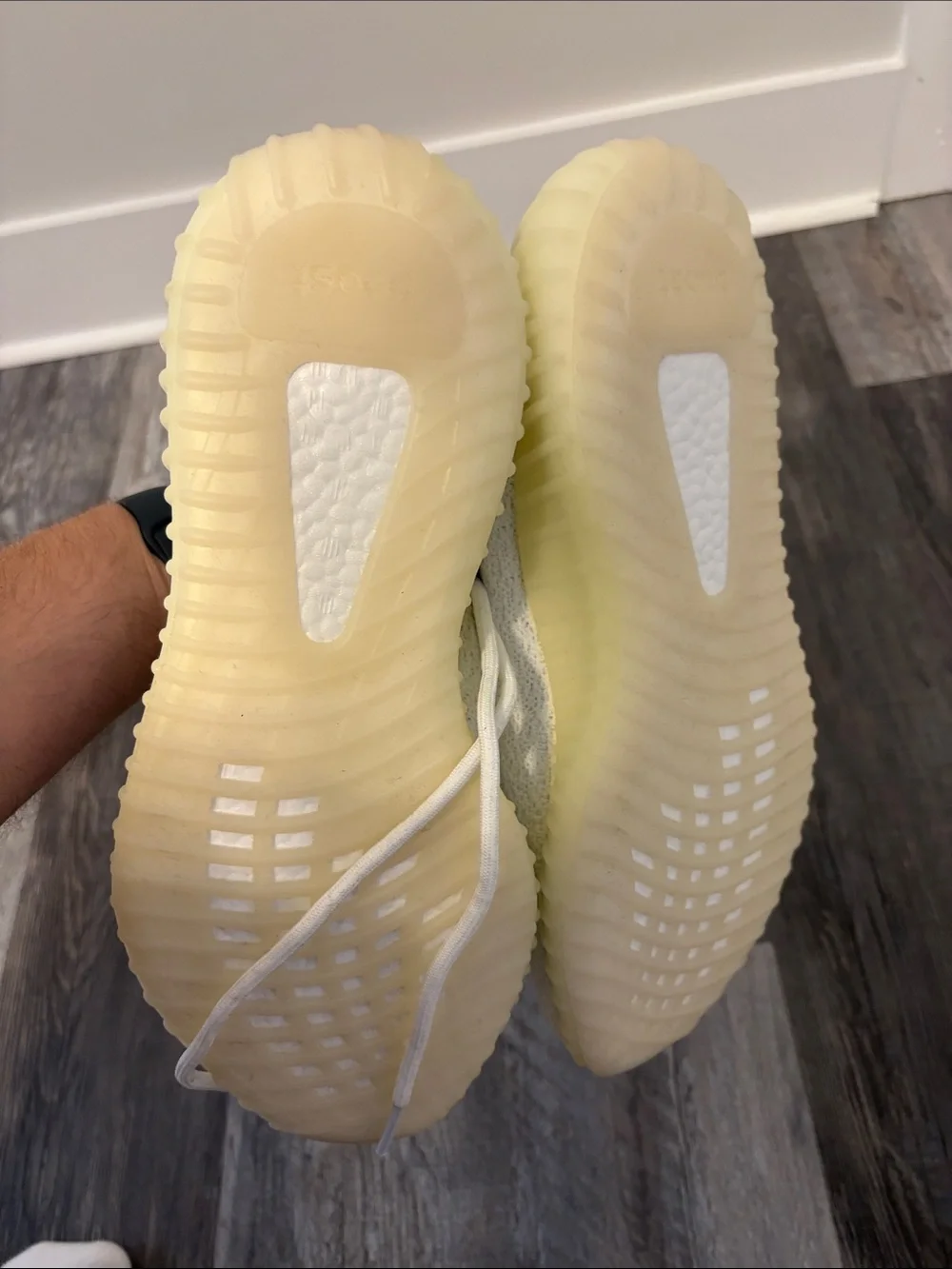 Yeezy cream knit