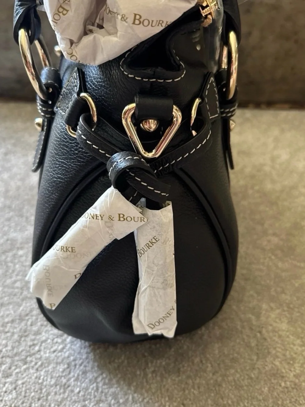 Dooney & Bourke structured dooney