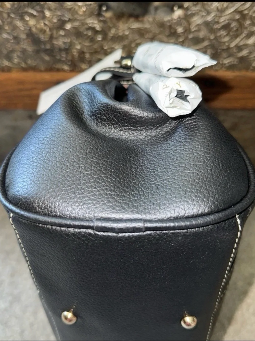 Dooney & Bourke structured dooney