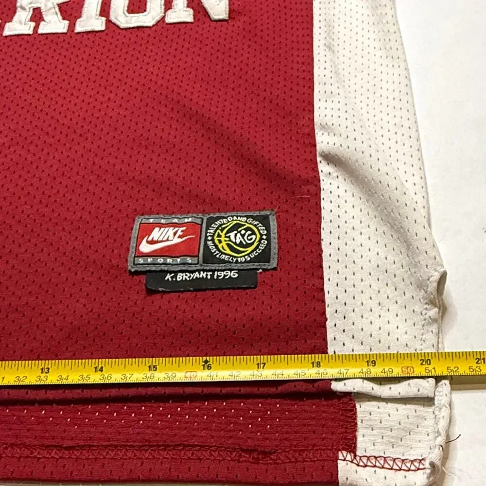 Nike lower merion