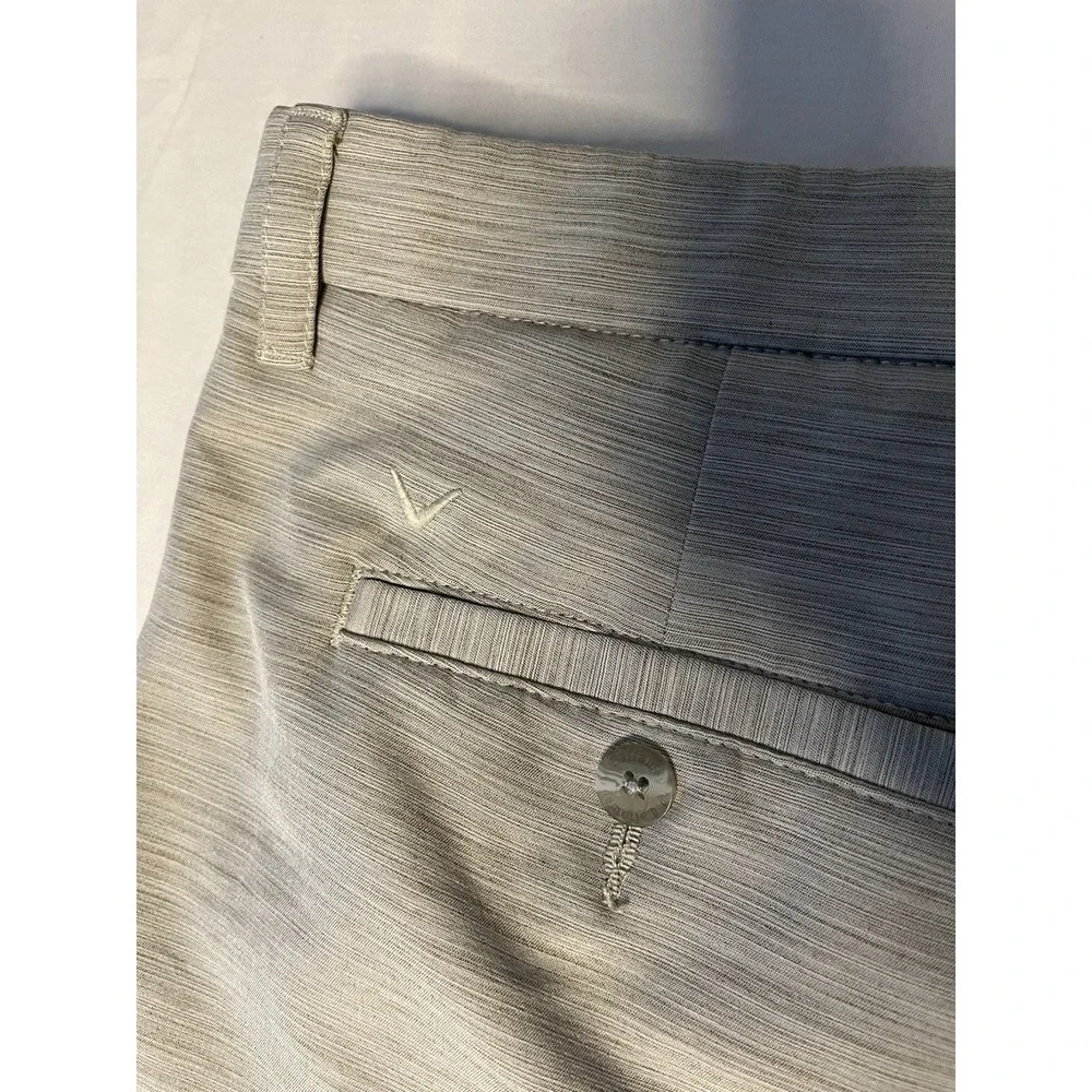Callaway Chino Golf Shorts Men's 38x8 Beige & Blue Stretch Pockets Lot Of 2