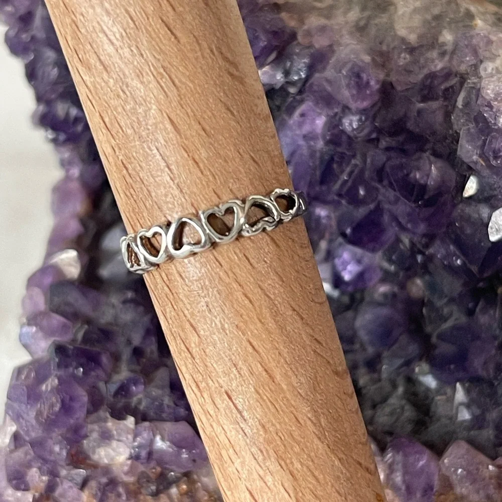Vintage Open heart ring