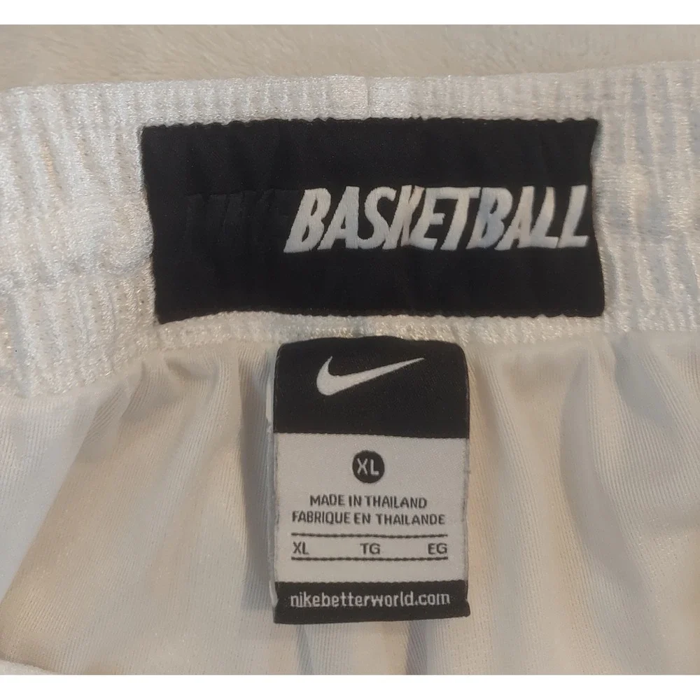 Nike Mens White 