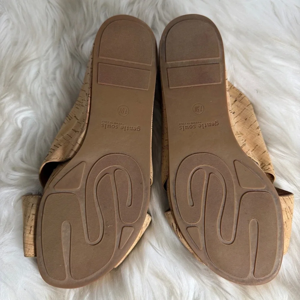 Gentle Souls by Kenneth Cole‎ Gianna X-Band Cork Wedge Slide Sandals Tan 7.5M
