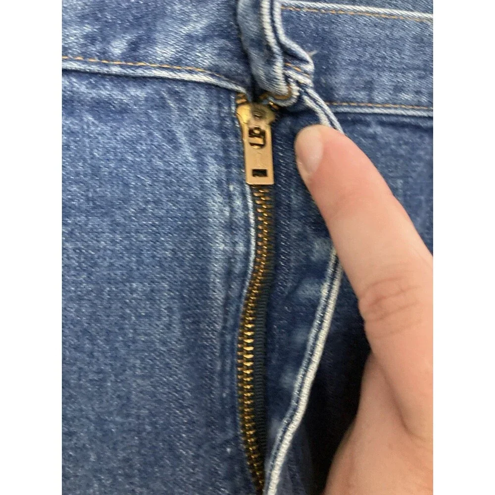 Wrangler this garment