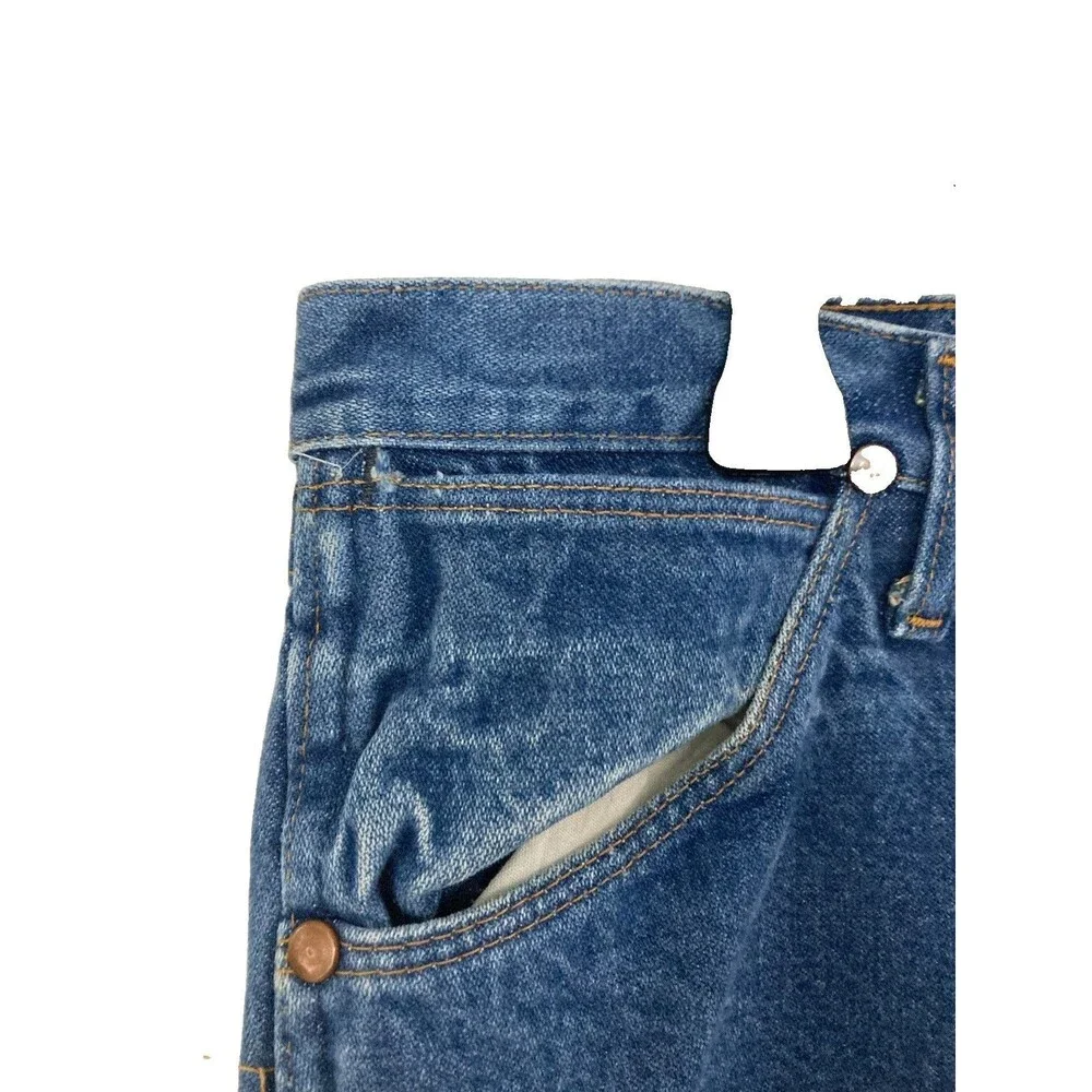 Wrangler this garment