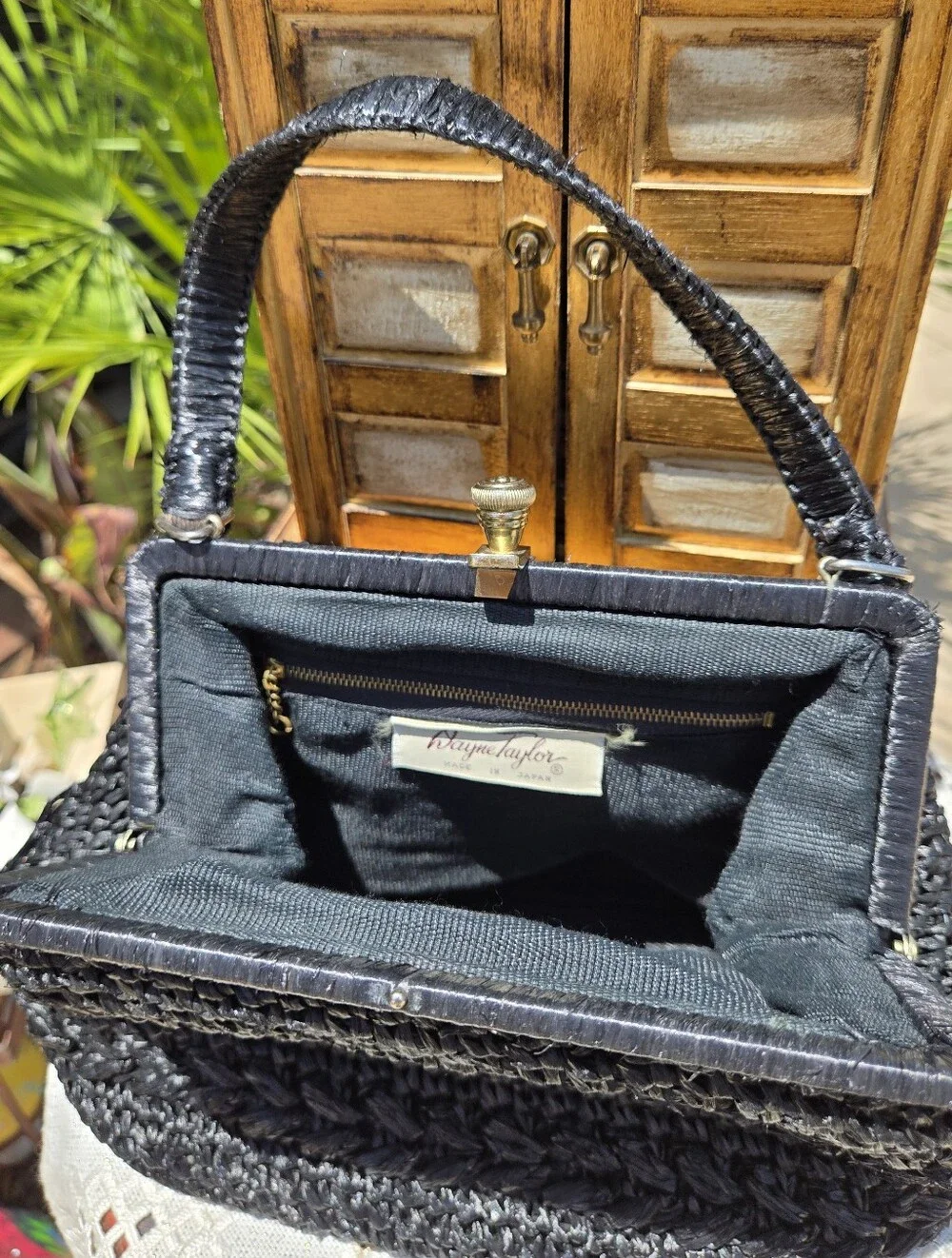 Dayne Taylor daily bag