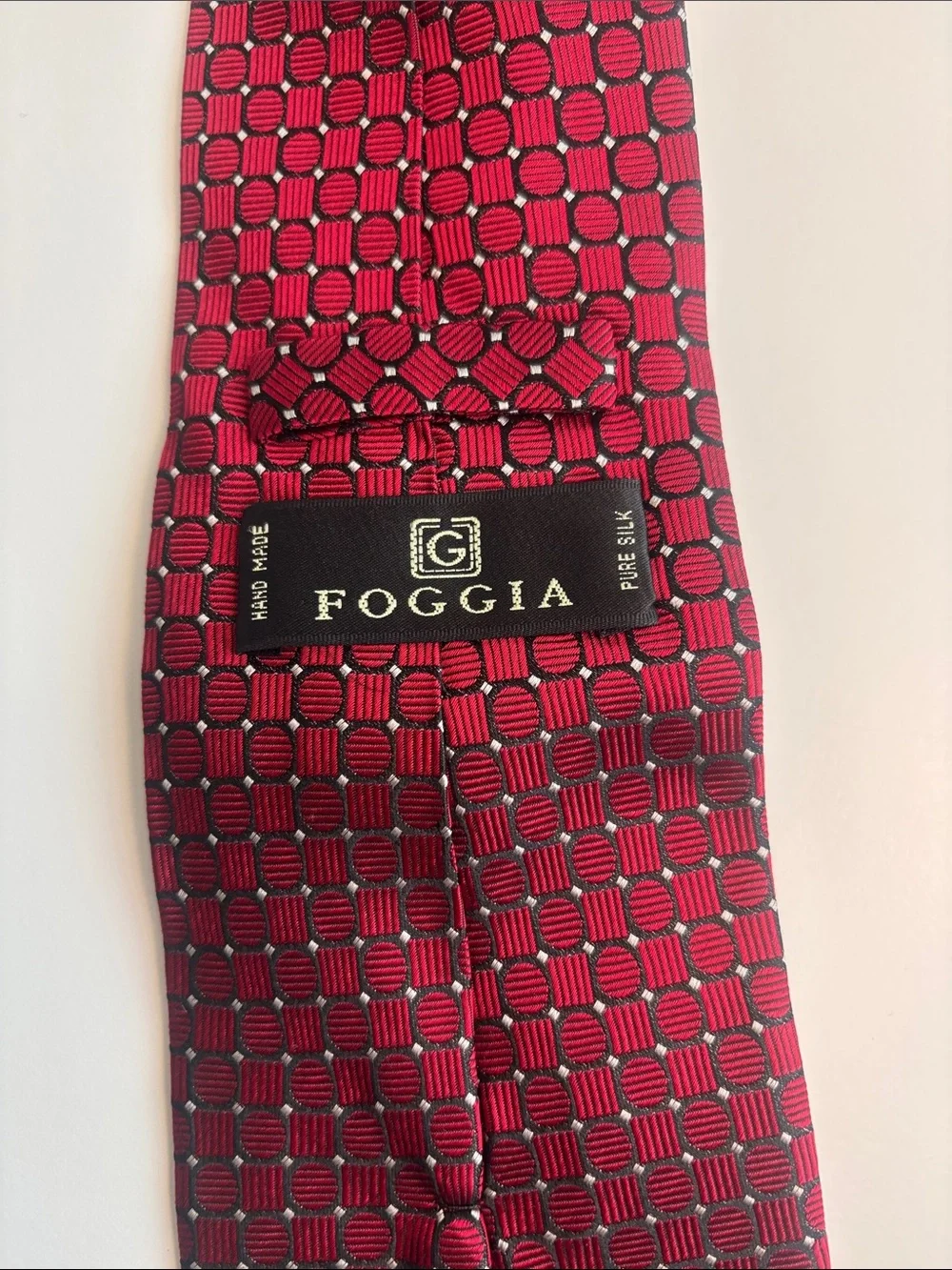 G Foggia silk hand