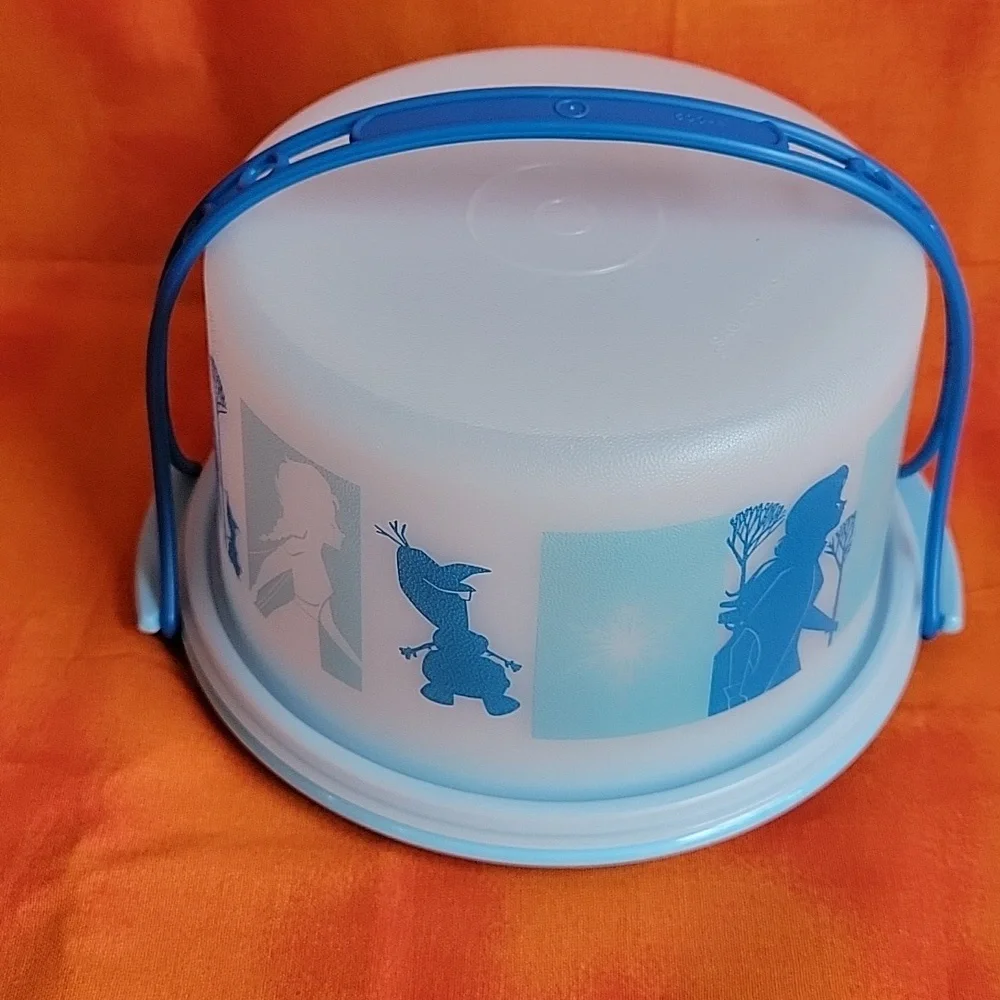 Tupperware cute piece