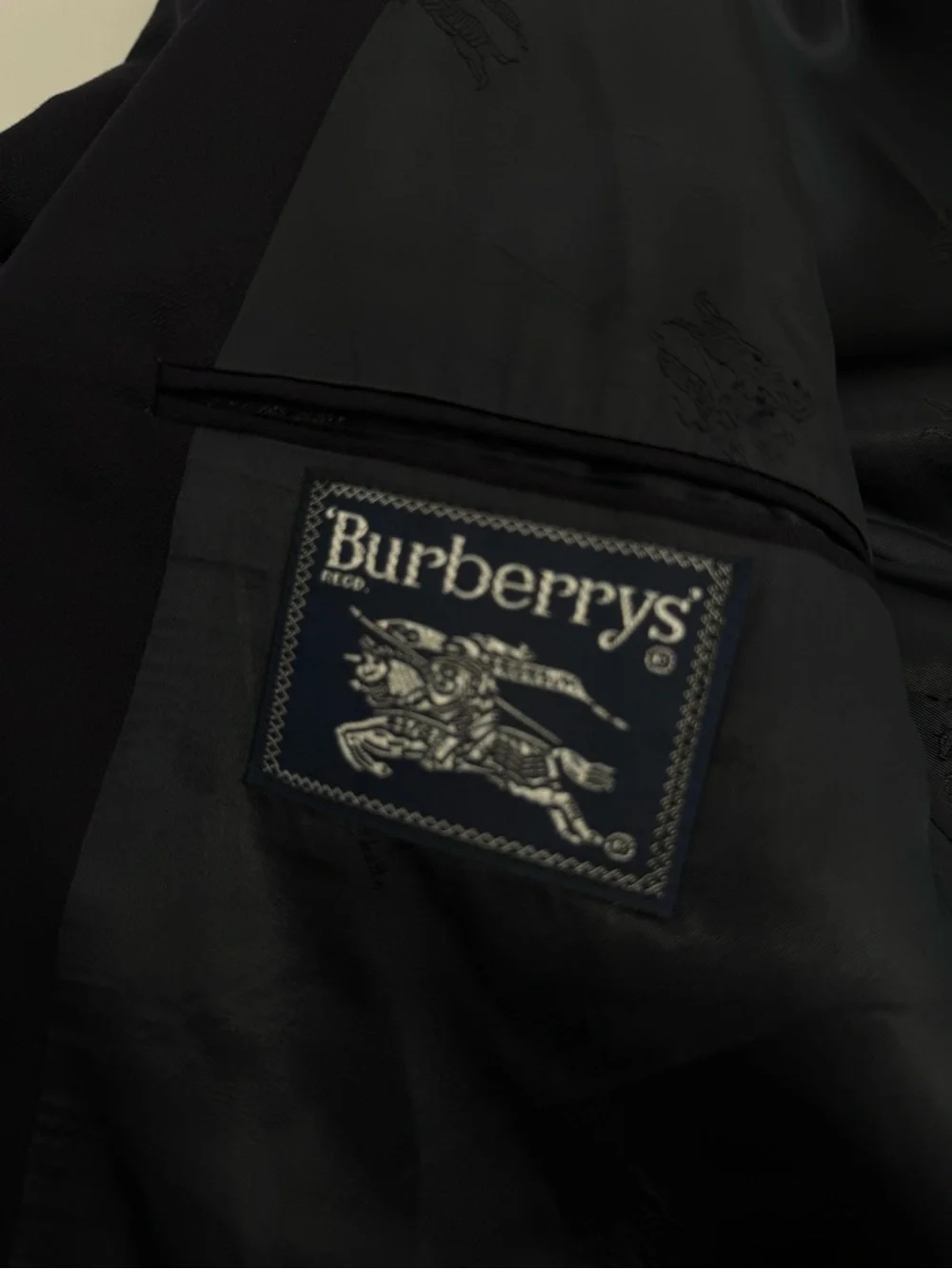 Burberry purchasing laying union