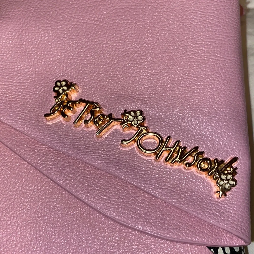 Betsey Johnson strap oversized feminine