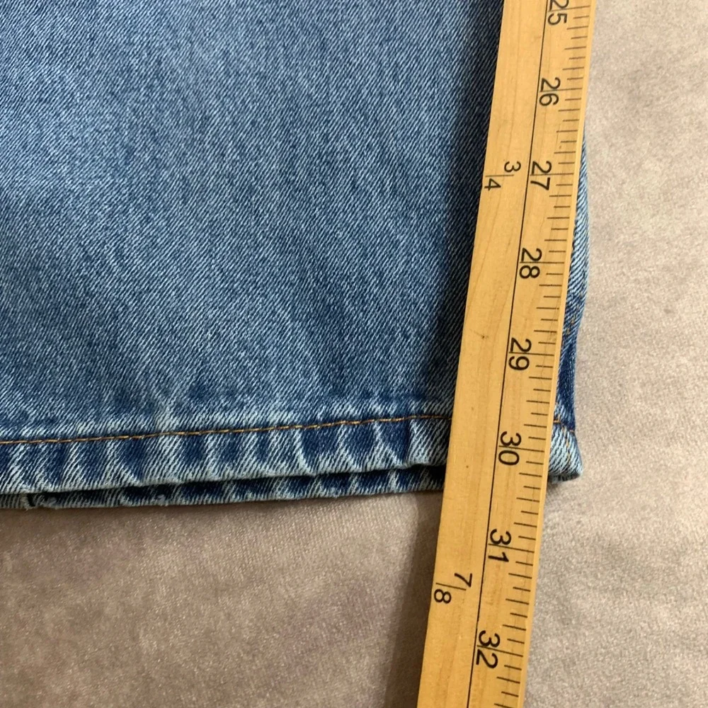 Levis measurements waist