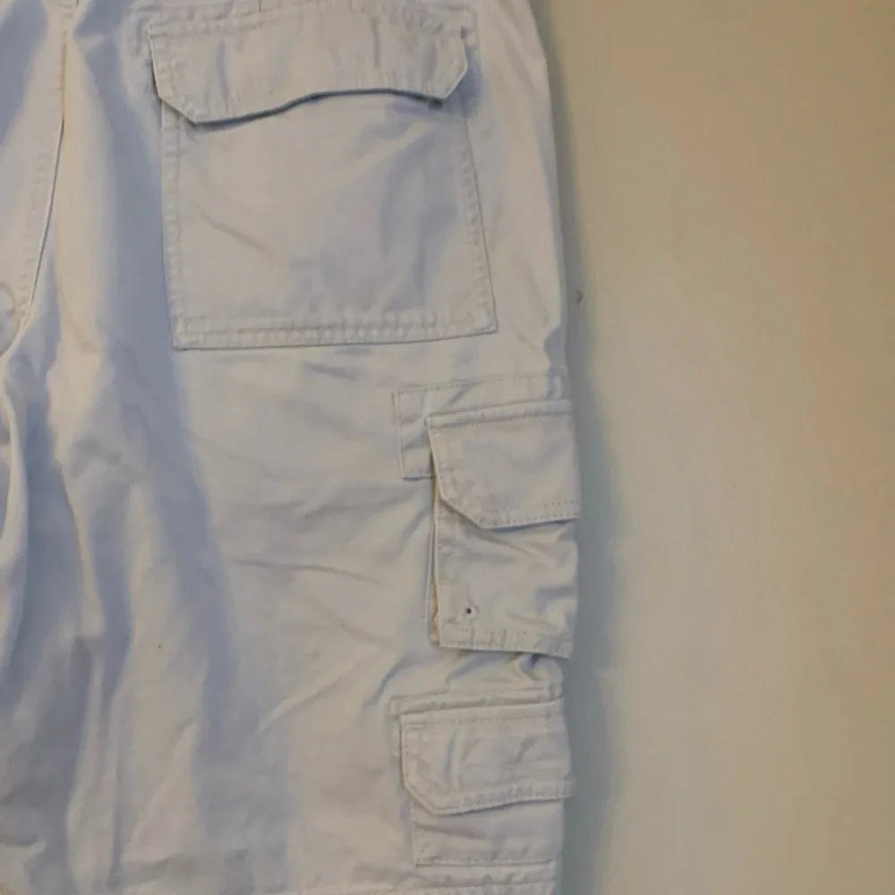 Eddie Bauer Shorts Mens 33 Beige Cargo Pockets utility Hiking Outdoor Y2k