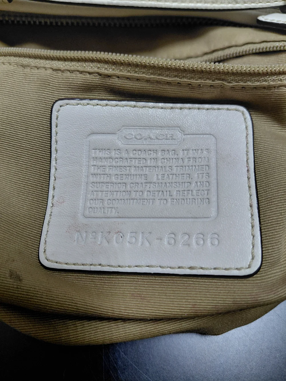 Coach classic signature