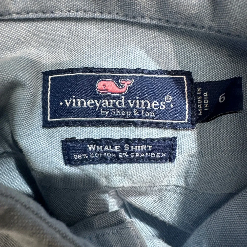 Vineyard Vines read before